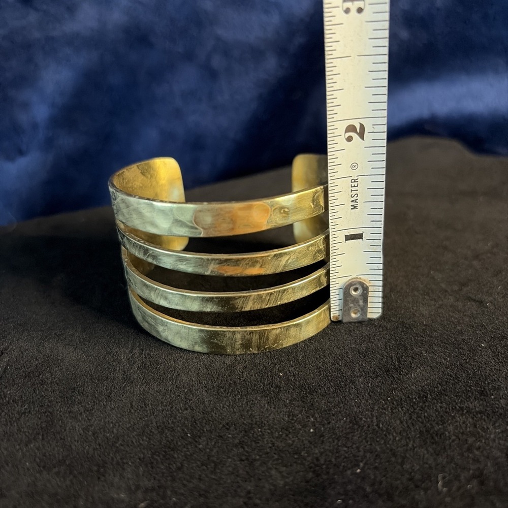 Rustic Cuff Gold Tone Multi-Band Cutout Cuff & Textured Leaf Bangle Sold As Pair - Picture 10 of 13